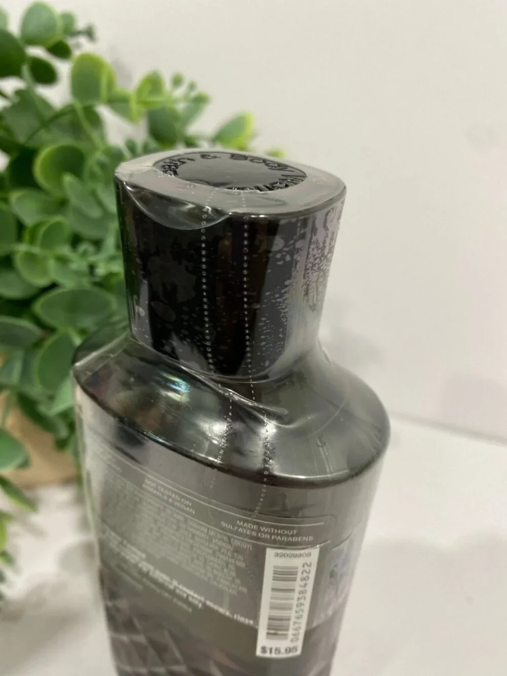 Men’s “Vanilla Noir” Bath & Body Works New 2-Pc Body Care Set